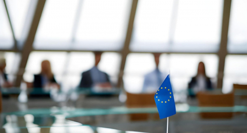 L'Europa dei Grandi si compatta a Parigi: il piano per la sicurezza nel Golfo